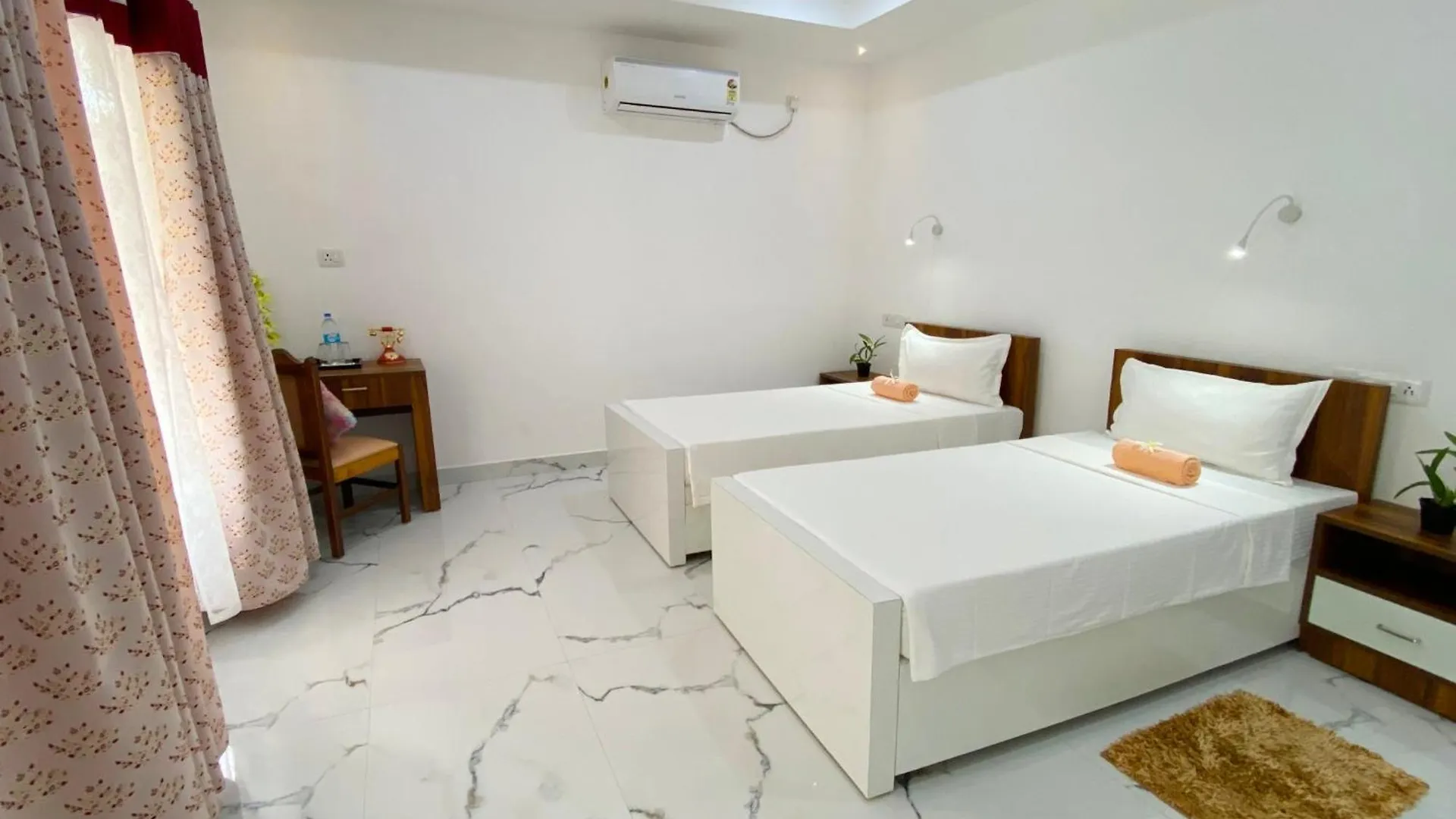 Mary'S Destiny Homestay 마라리쿨람
