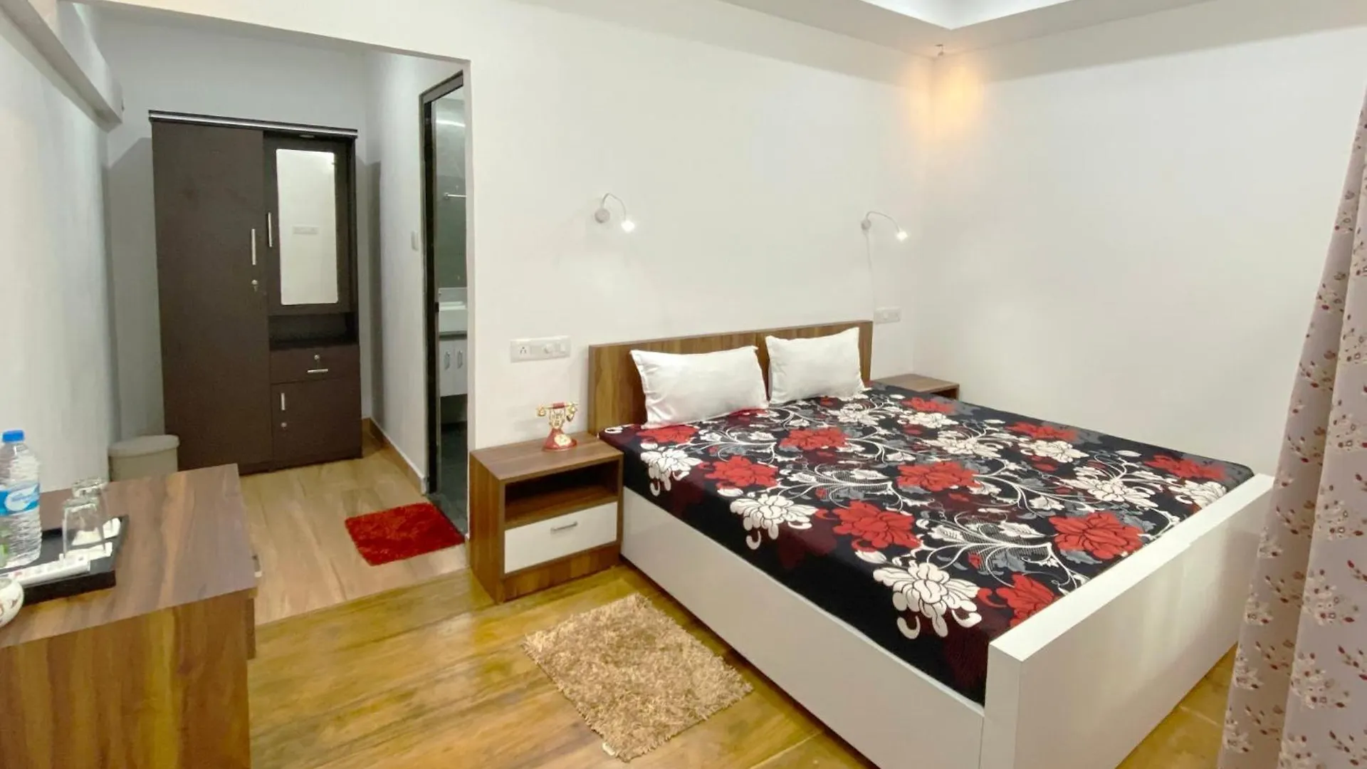 Mary'S Destiny Homestay 마라리쿨람
